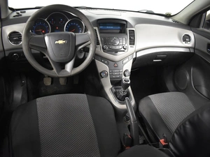 Седан Chevrolet Cruze 2012 года, 629900 рублей, Казань