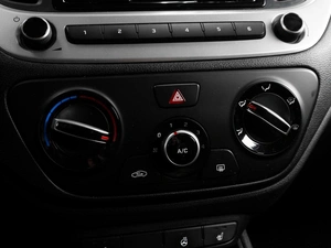 Седан Hyundai Solaris 2018 года, 1479000 рублей, Тюмень