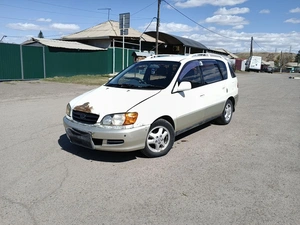 Минивэн Toyota Ipsum 1998 года, 269000 рублей, Красноярск