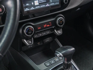 Хетчбэк Kia Rio X 2021 года, 1779000 рублей, Сургут