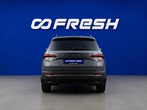 Внедорожник Skoda Karoq 2021 года, 2099050 рублей, Москва