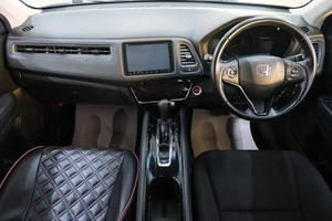 Внедорожник Honda Vezel 2016 года, 1659000 рублей, Омск