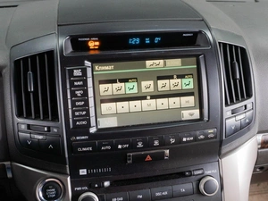 Внедорожник Toyota Land Cruiser 2010 года, 3499000 рублей, Тюмень