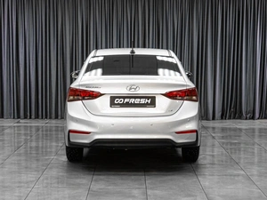 Седан Hyundai Solaris 2018 года, 1389000 рублей, Тюмень