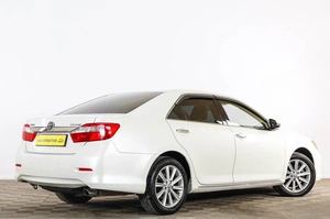 Седан Toyota Camry 2012 года, 1779000 рублей, Тюмень