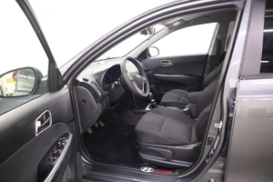 Хэтчбек Hyundai i30 2010 года, 750000 рублей, Брянск