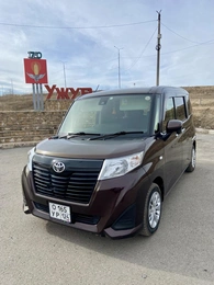 Минивэн Toyota Roomy 2018 года, 1000000 рублей, Ужур