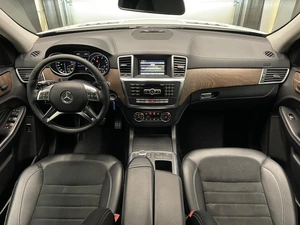 Внедорожник Mercedes-Benz M-класс 2012 года, 2200000 рублей, Красноярск