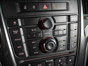 Хетчбэк Opel Astra 2012 года, 999000 рублей, Воронеж