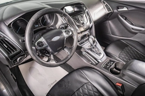 Хетчбэк Ford Focus 2012 года, 899000 рублей, Томск
