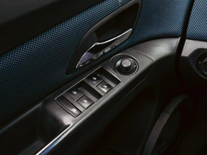 Хетчбэк Chevrolet Cruze 2012 года, 680000 рублей, Краснодар