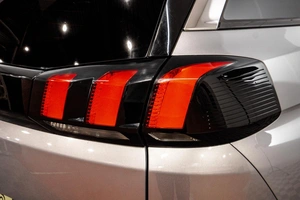 Внедорожник Peugeot 5008 2020 года, 2189000 рублей, Барнаул