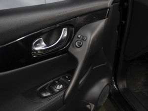 Внедорожник Nissan Qashqai 2015 года, 1525000 рублей, Омск