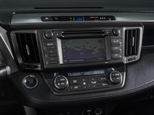 Внедорожник Toyota RAV4 2013 года, 1880000 рублей, Ростов-на-Дону