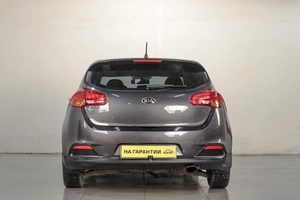 Хетчбэк Kia Ceed 2013 года, 799000 рублей, Челябинск