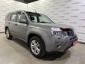 Внедорожник Nissan X-Trail 2012 года, 1330000 рублей, Красноярск