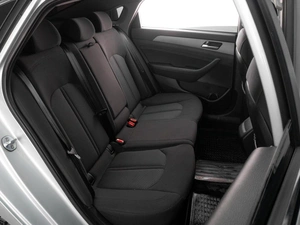 Седан Hyundai Sonata 2019 года, 1749000 рублей, Тюмень