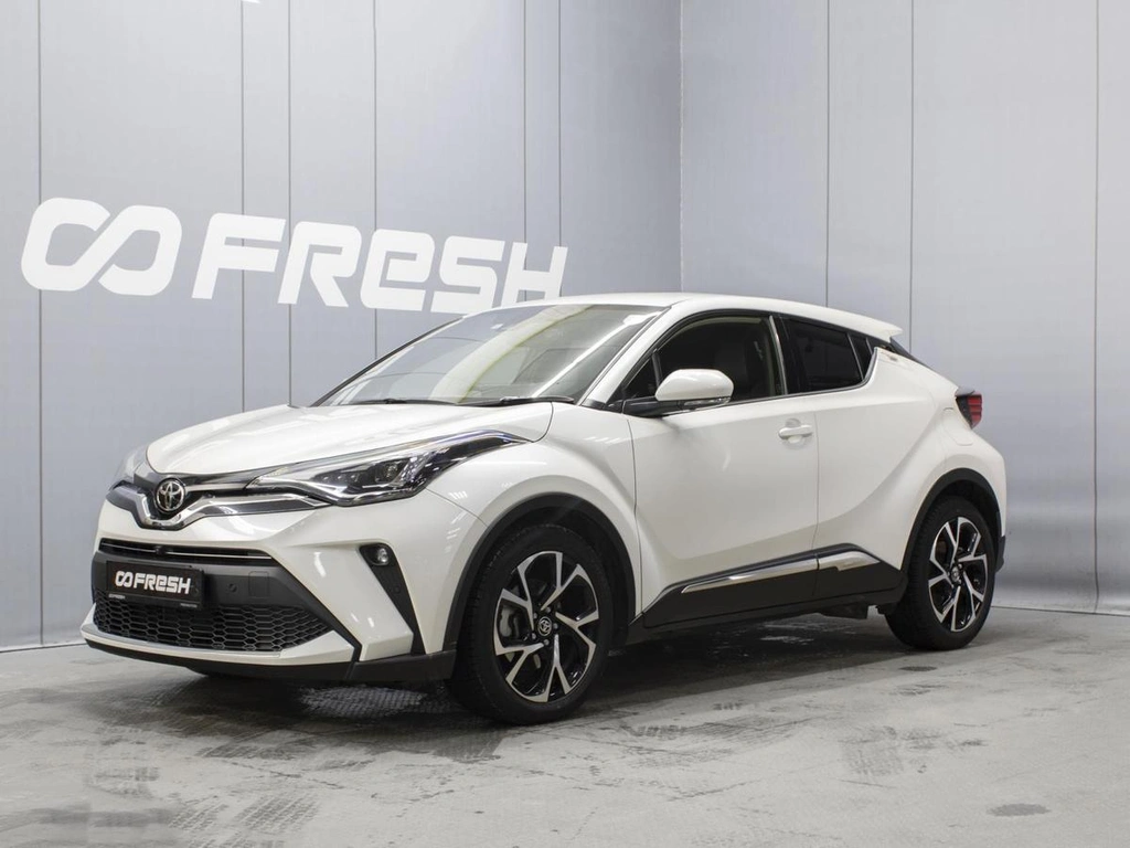 Внедорожник Toyota C-HR 2020 года, 1970000 рублей, Омск