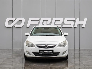 Хетчбэк Opel Astra 2012 года, 798000 рублей, Краснодар