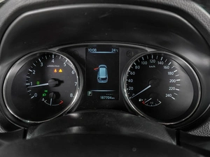 Внедорожник Nissan X-Trail 2017 года, 1799000 рублей, Воронеж