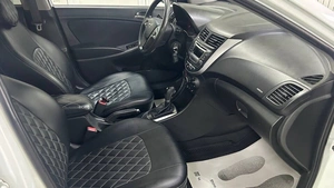 Седан Hyundai Solaris 2014 года, 600000 рублей, Ачинск