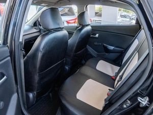 Седан Kia Rio 2011 года, 720000 рублей, Волгоград