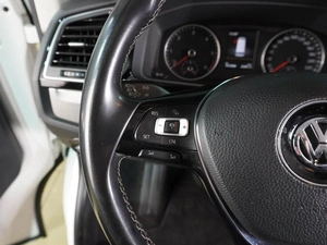 Минивэн Volkswagen Multivan 2019 года, 3929000 рублей, Воронеж