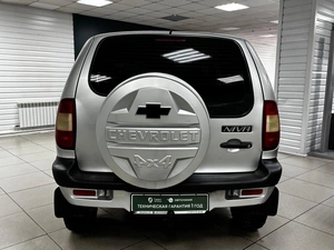 Внедорожник Chevrolet Niva 2005 года, 349000 рублей, Ачинск