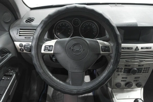 Хетчбэк Opel Astra 2008 года, 439000 рублей, Новокузнецк