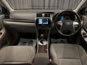 Седан Toyota Premio 2011 года, 1050000 рублей, Красноярск