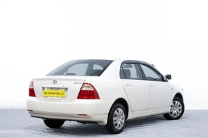 Седан Toyota Corolla 2005 года, 589000 рублей, Барнаул