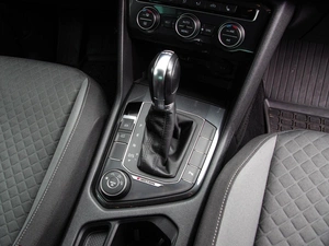 Внедорожник Volkswagen Tiguan 2019 года, 2490000 рублей, Владимир