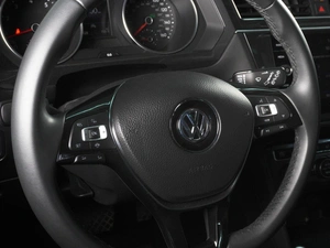 Внедорожник Volkswagen Tiguan 2019 года, 2489000 рублей, Минеральные Воды