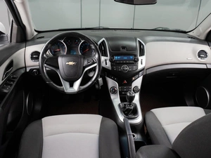 Седан Chevrolet Cruze 2013 года, 680000 рублей, Тюмень