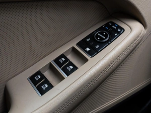 Седан Hyundai Genesis 2016 года, 1870000 рублей, Краснодар