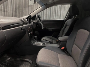 Хетчбэк Mazda Axela 2005 года, 520000 рублей, Красноярск