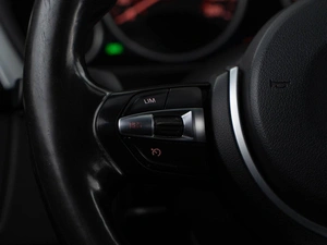 Седан BMW 3 серия 2015 года, 2137077 рублей, Москва