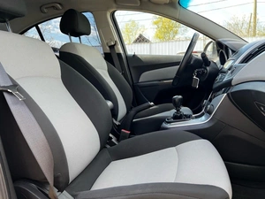 Седан Chevrolet Cruze 2014 года, 782000 рублей, Ижевск