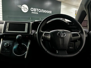 Минивэн Toyota Wish 2011 года, 1045000 рублей, Ачинск