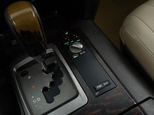 Внедорожник Toyota Land Cruiser 2010 года, 3170046 рублей, Москва