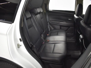 Внедорожник Mitsubishi Outlander 2018 года, 2089900 рублей, Казань