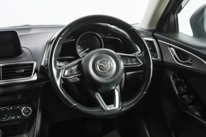 Хетчбэк Mazda Axela 2018 года, 1449000 рублей, Новосибирск