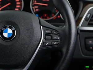 Седан BMW 3 серия 2016 года, 1999077 рублей, Москва