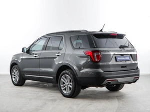 Внедорожник Ford Explorer 2017 года, 2897077 рублей, Москва