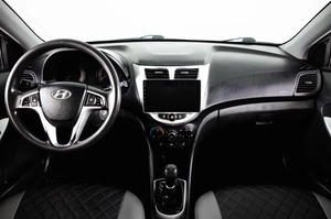 Седан Hyundai Solaris 2012 года, 789000 рублей, Пермь