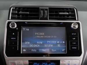 Внедорожник Toyota Land Cruiser Prado 2019 года, 5879000 рублей, Тюмень