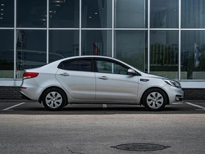Седан Kia Rio 2016 года, 950000 рублей, Нижний Новгород