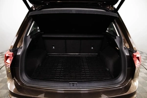 Внедорожник Volkswagen Tiguan 2018 года, 3129000 рублей, Пермь