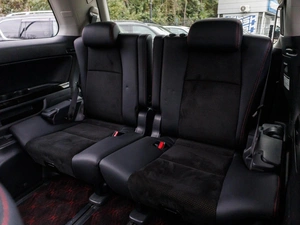 Минивэн Toyota Vellfire 2013 года, 2399000 рублей, Большой Сочи