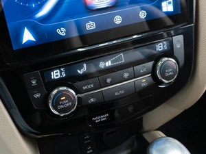 Внедорожник Nissan X-Trail 2017 года, 2139000 рублей, Тюмень